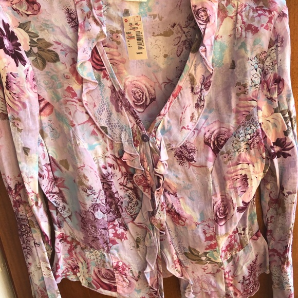 Top - Picture 2 of 2